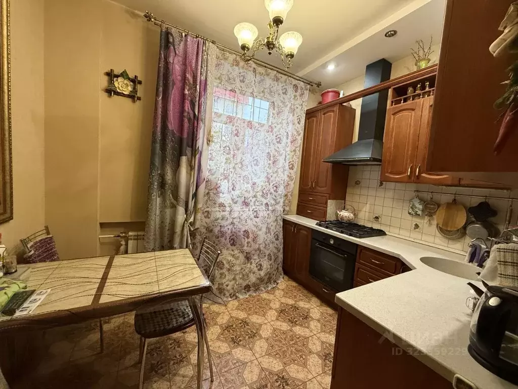 3-к кв. Свердловская область, Екатеринбург Вторчермет жилрайон, ул. ... - Фото 2