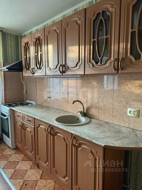 3-к кв. Саратовская область, Энгельс ул. Колотилова, 70 (60.0 м) - Фото 1