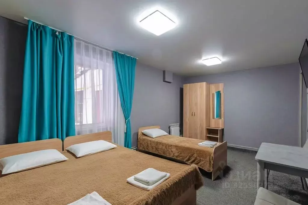 Комната Алтай, Майминский район, с. Манжерок Пионерская ул., 42 - Фото 2