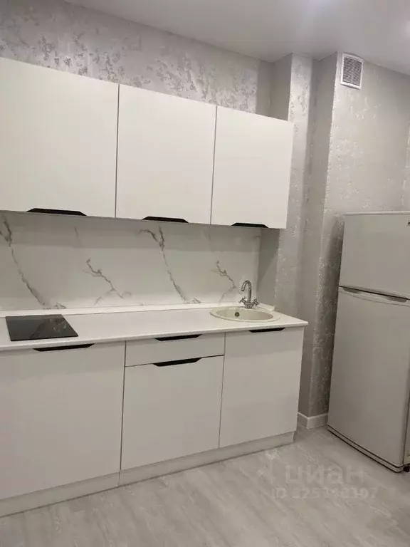 1-к кв. Пензенская область, Пенза ул. Баталина, 31 (37.65 м) - Фото 2