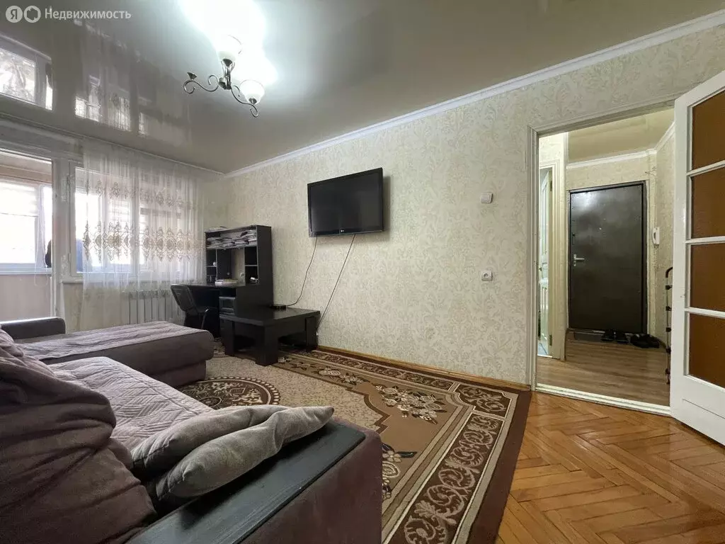 2-комнатная квартира: Нальчик, улица Неделина, 17 (44 м) - Фото 1