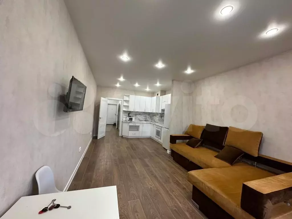 1-к. квартира, 70 м, 2/16 эт. - Фото 0
