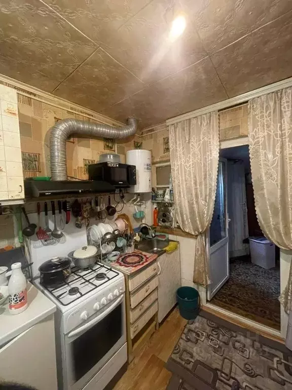 Дом в Волгоградская область, Камышинский район, Петрунинское с/пос, с. ... - Фото 2