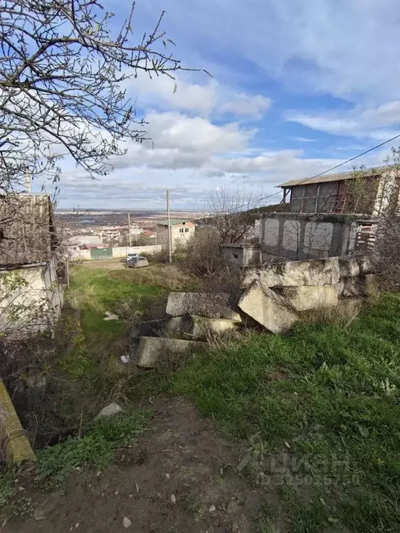 Участок в Крым, Феодосия муниципальный округ, с. Солнечное ул. ... - Фото 1