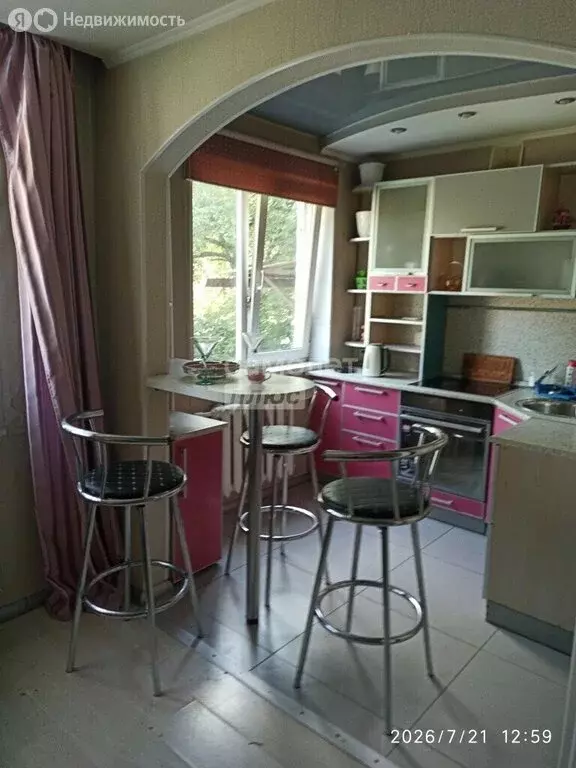 3-комнатная квартира: Иркутск, улица Мира, 95 (65 м) - Фото 1