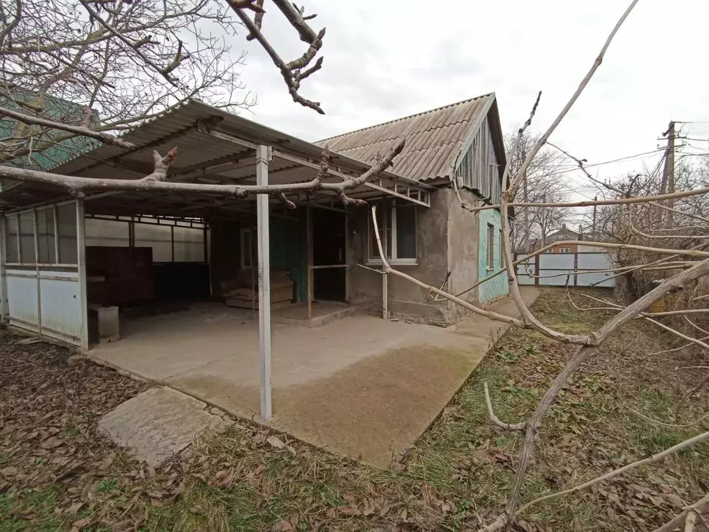 Дом в Краснодарский край, Абинск ул. Карла Маркса, 80 (32 м) - Фото 1