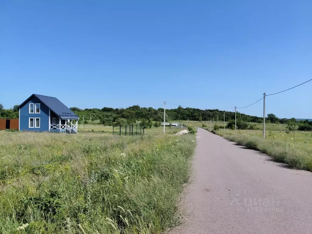Участок в Липецкая область, Хлевенский район, Конь-Колодезский ... - Фото 0
