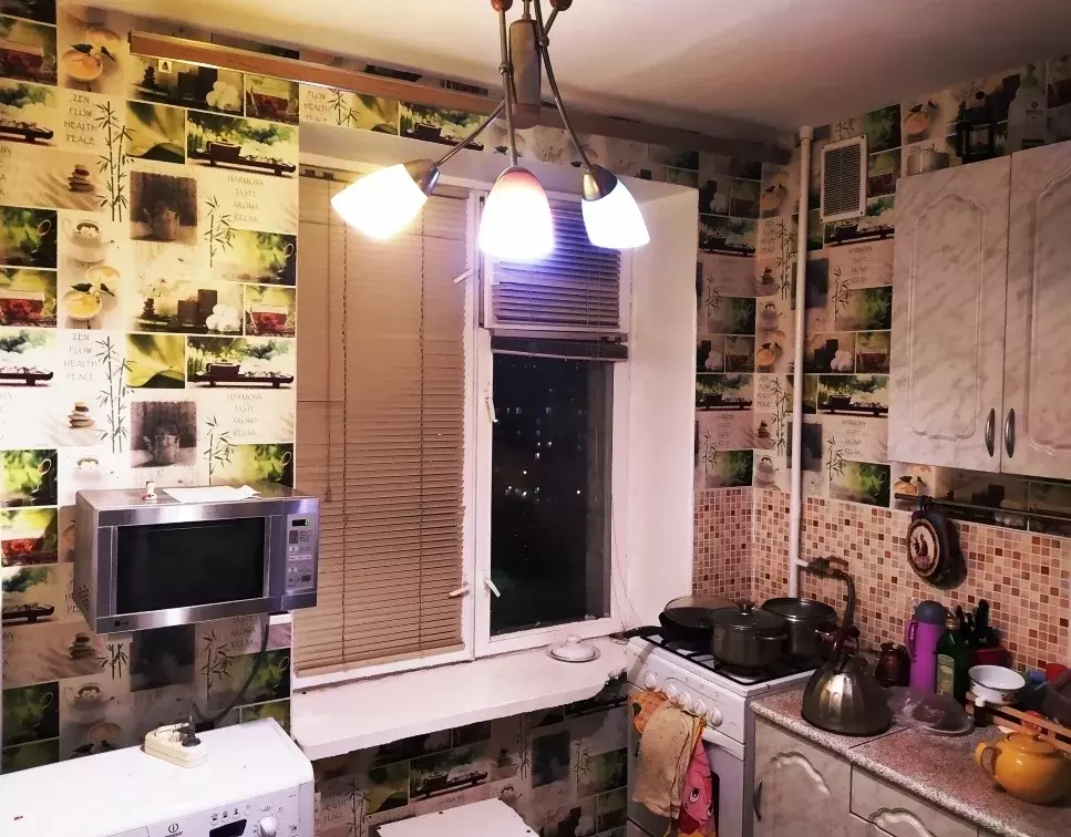 Продается 2-комнатная квартира - Фото 1