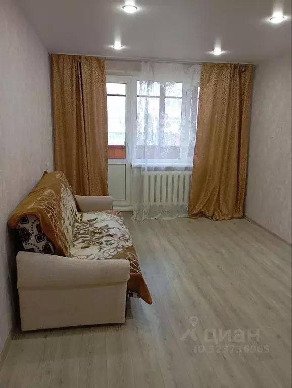 2-к кв. Псковская область, Псков Инженерная ул., 68 (50.0 м) - Фото 1