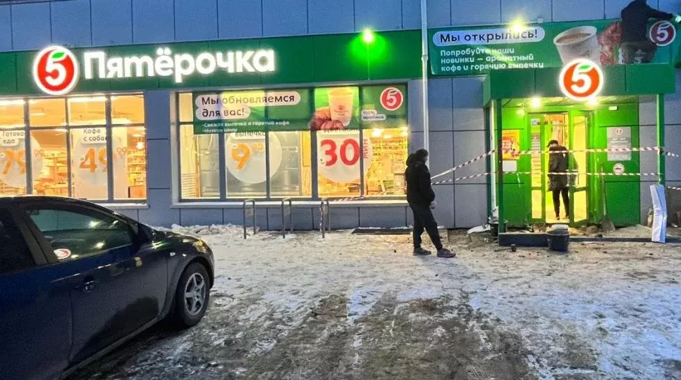 Торговая площадь в Воронежская область, Бобров ул. Авдеева, 46А (558 ... - Фото 0