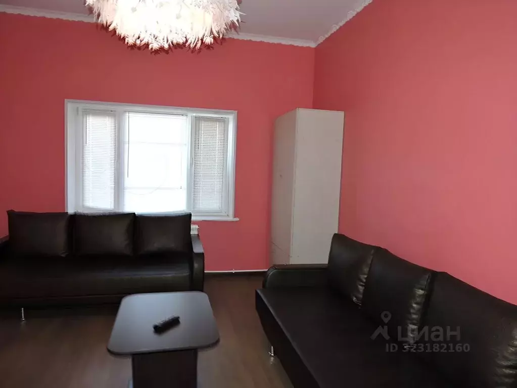 Дом в Самарская область, Новокуйбышевск Чернореченская ул., 54 (250 м) - Фото 2