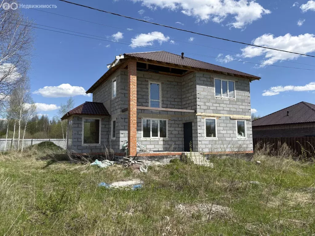 Дом в посёлок городского типа Верхнее Дуброво, улица Марьина Роща, 7 ... - Фото 0
