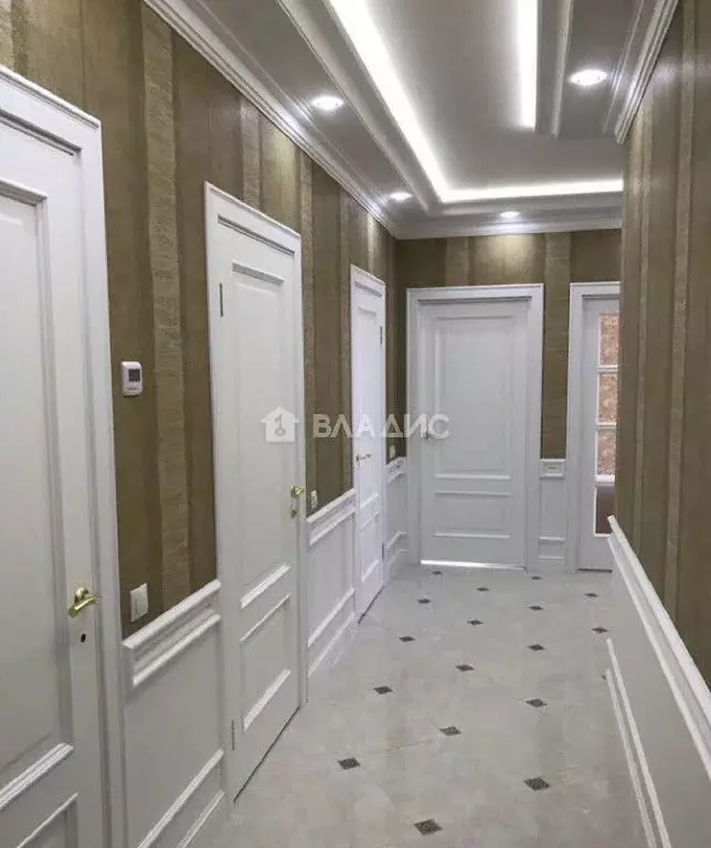Продается 2-комнатная квартира - Фото 1
