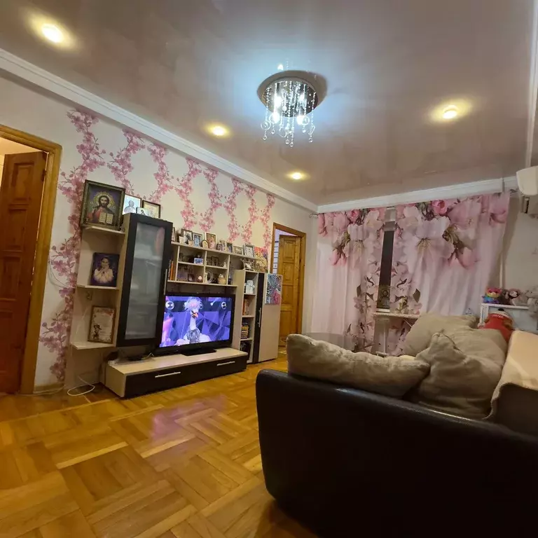 Продаётся 3-к квартира, 50 м - Фото 1