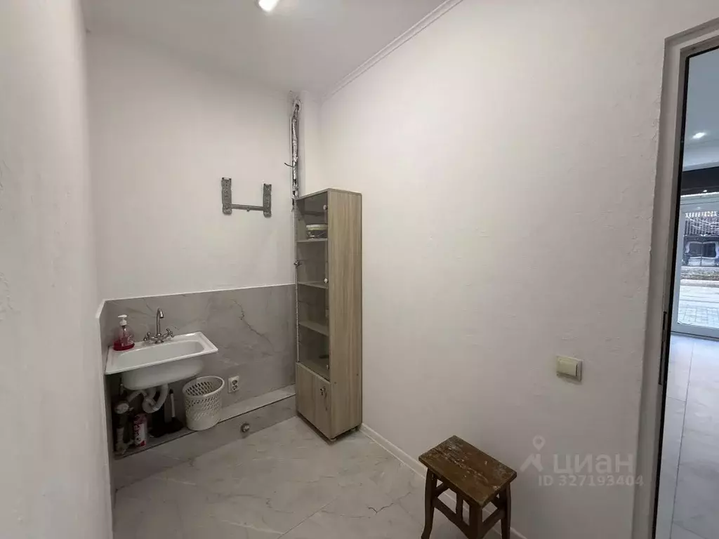 Торговая площадь в Краснодарский край, Краснодар ул. Гидростроителей, ... - Фото 2