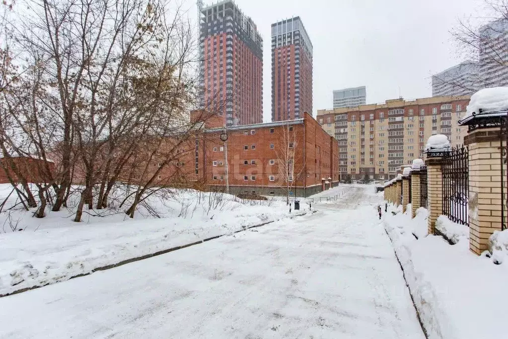 Помещение свободного назначения в Новосибирская область, Новосибирск ... - Фото 0