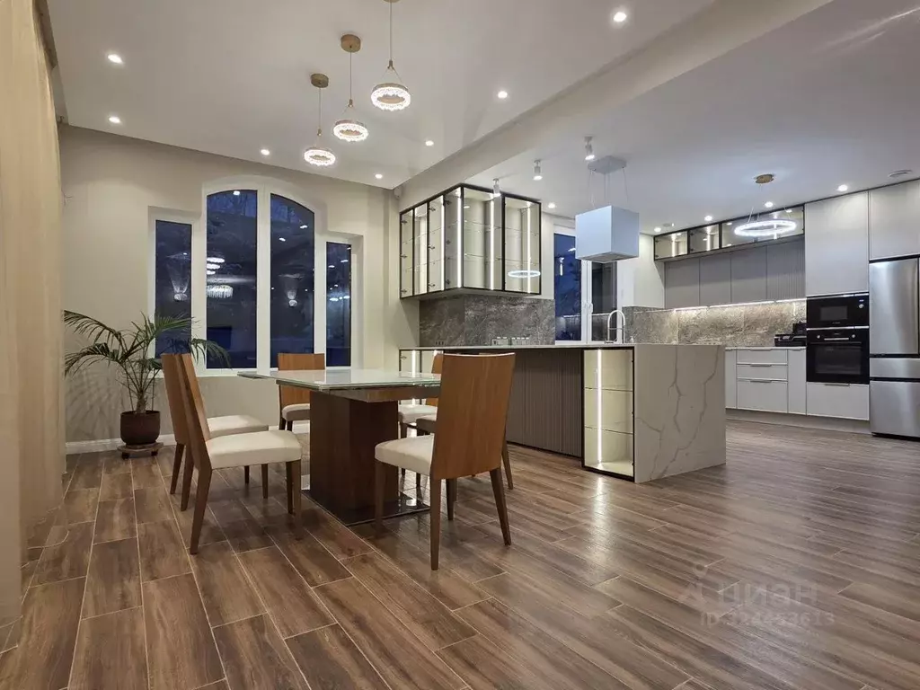 Коттедж в Ленинградская область, Всеволожский район, Токсовское ... - Фото 1