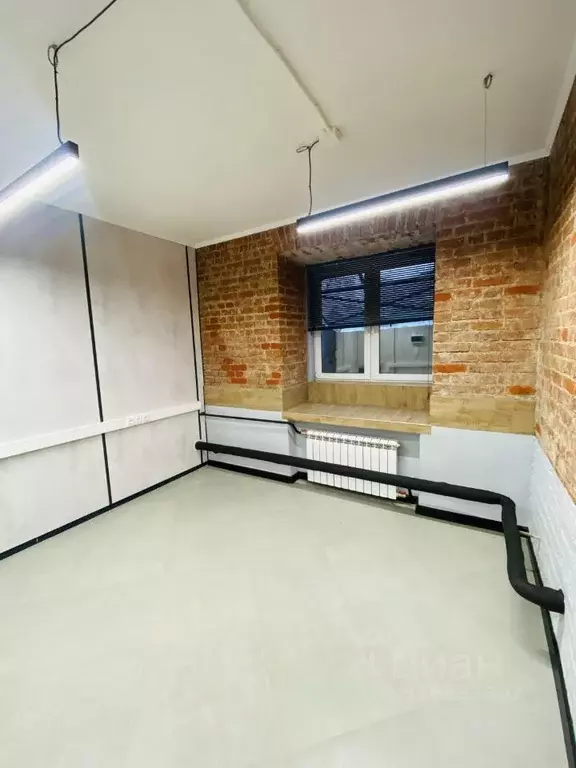 Помещение свободного назначения в Москва Новослободская ул., 33 (17 м) - Фото 1