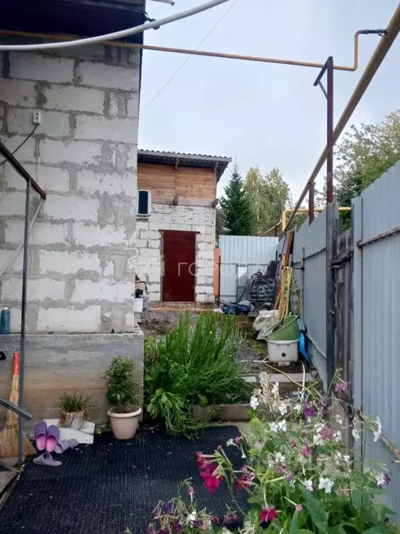 Дом в Новосибирская область, Новосибирск Магнитогорская ул., 15 (69 м) - Фото 1