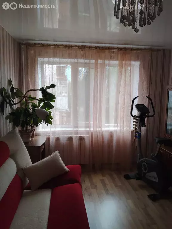 3-комнатная квартира: Нижний Тагил, улица Карла Либкнехта, 20 (55.5 м) - Фото 2