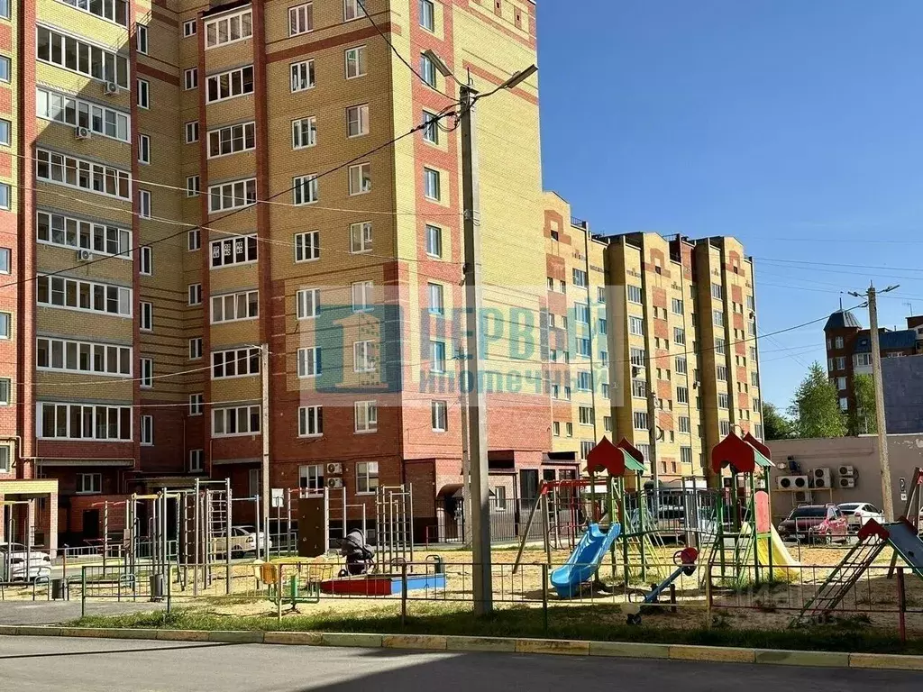 3-к кв. Марий Эл, Йошкар-Ола Комсомольская ул., 86 (89.0 м) - Фото 1