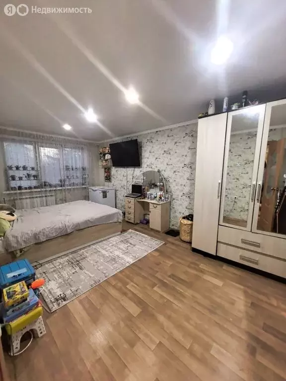 3-комнатная квартира: Магнитогорск, улица Суворова, 126 (60.7 м) - Фото 1