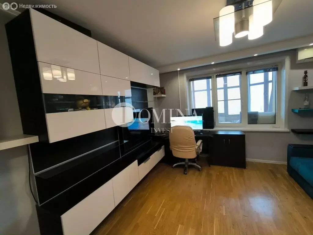 3-комнатная квартира: Одинцово, Новоспортивная улица, 10 (71.3 м) - Фото 1