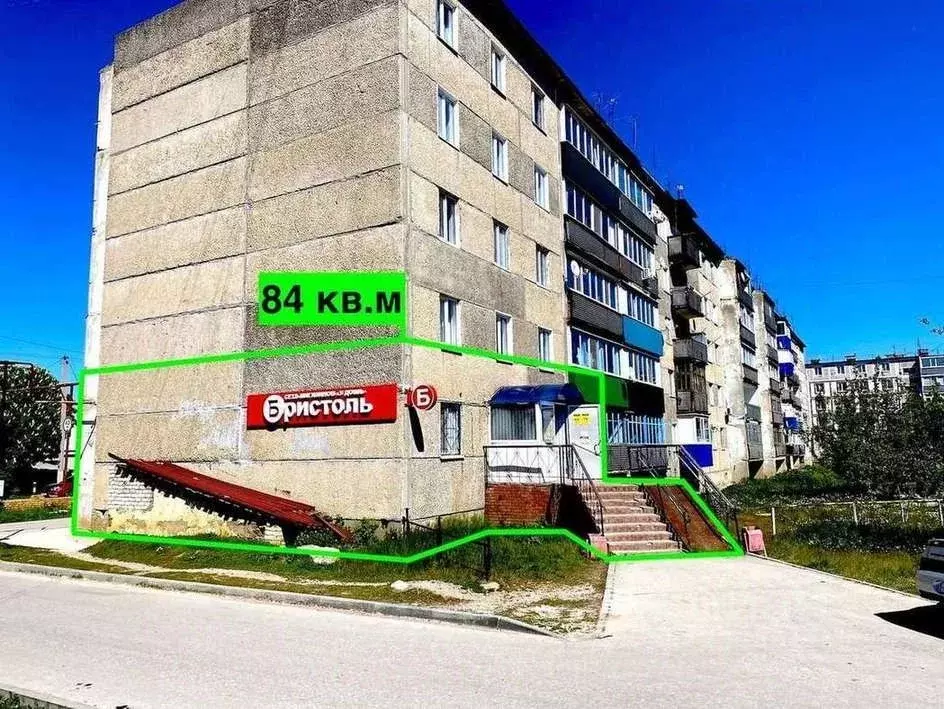 Торговая площадь в Самарская область, Безенчук пгт ул. Центральная, 91 ... - Фото 1