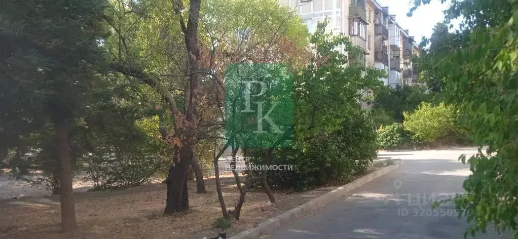 Комната Севастополь ул. Героев Подводников, 8 (13.0 м) - Фото 2