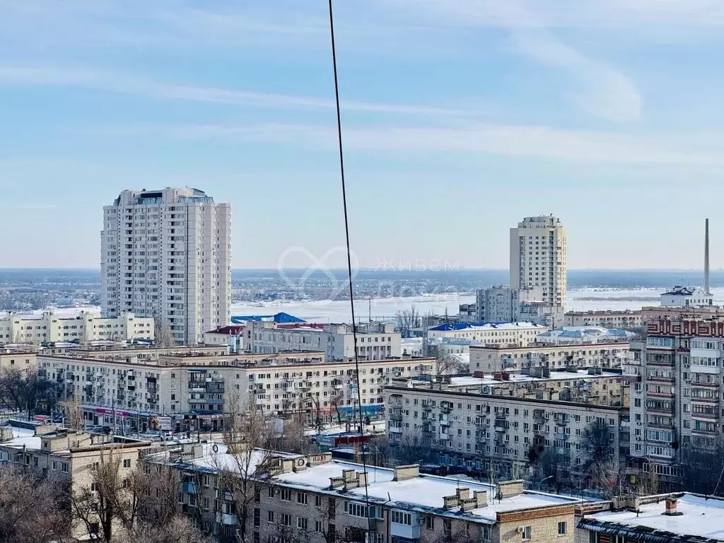 4-к кв. Волгоградская область, Волгоград Бакинская ул., 13 (139.9 м) - Фото 1