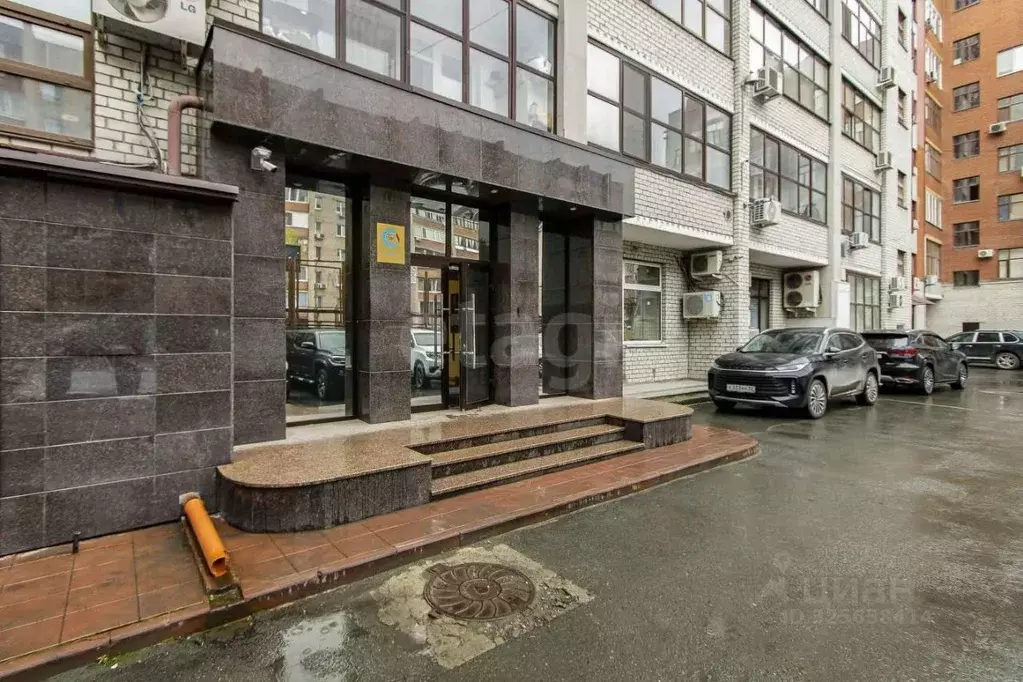 Офис в Тюменская область, Тюмень ул. Малыгина, 59 (370 м) - Фото 1