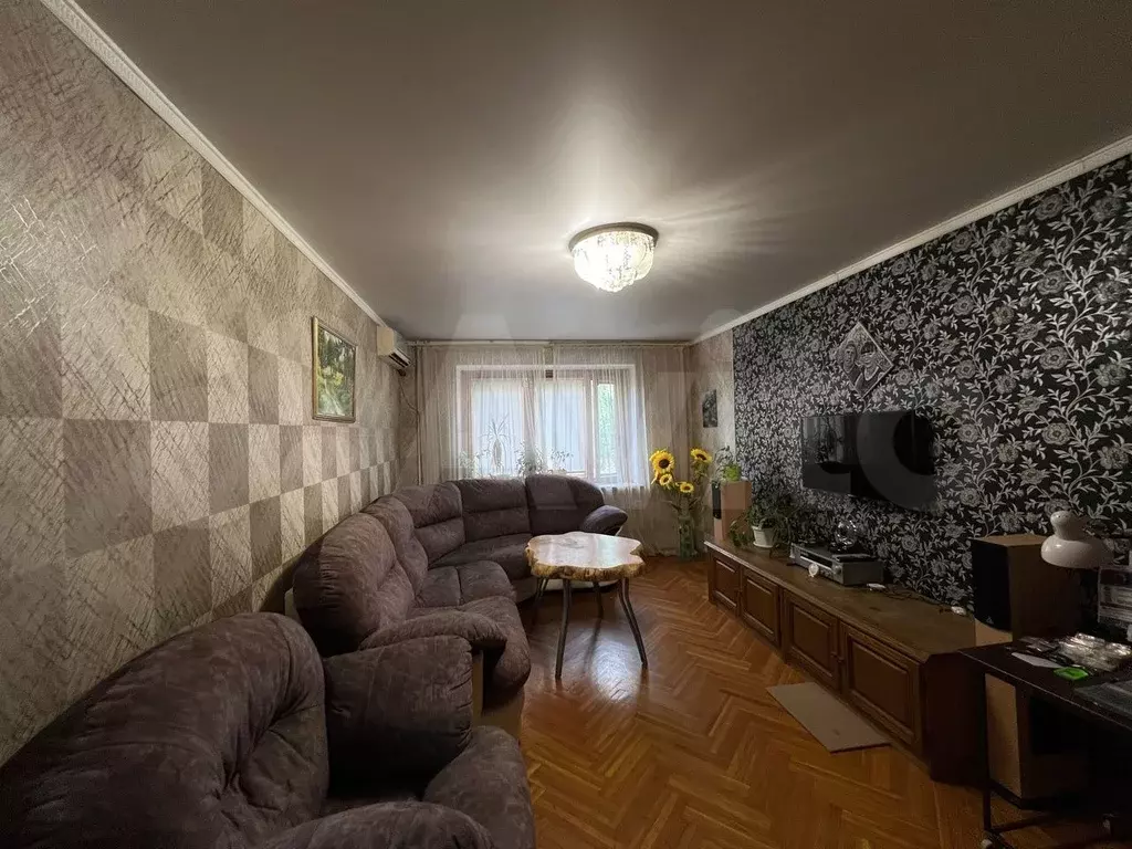3-к. квартира, 65 м, 2/5 эт. - Фото 1
