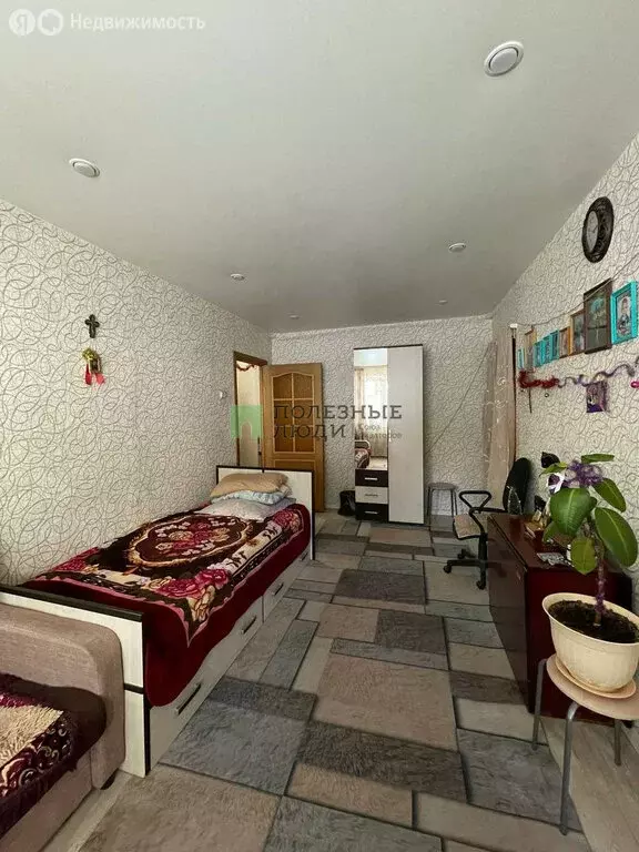 2-комнатная квартира: посёлок городского типа Атамановка, улица ... - Фото 2