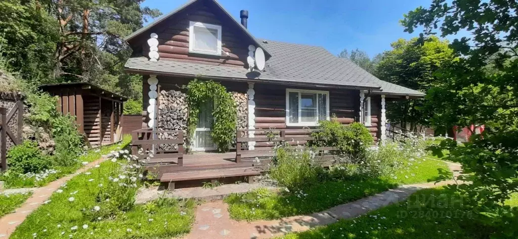 Дом в Ленинградская область, Лужский район, Заклинское с/пос, д. Слапи ... - Фото 2