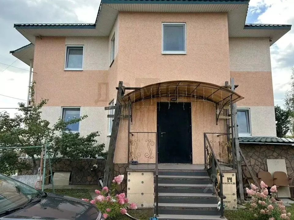 Дом в Свердловская область, Богданович Загородная ул., 11 (296 м) - Фото 1