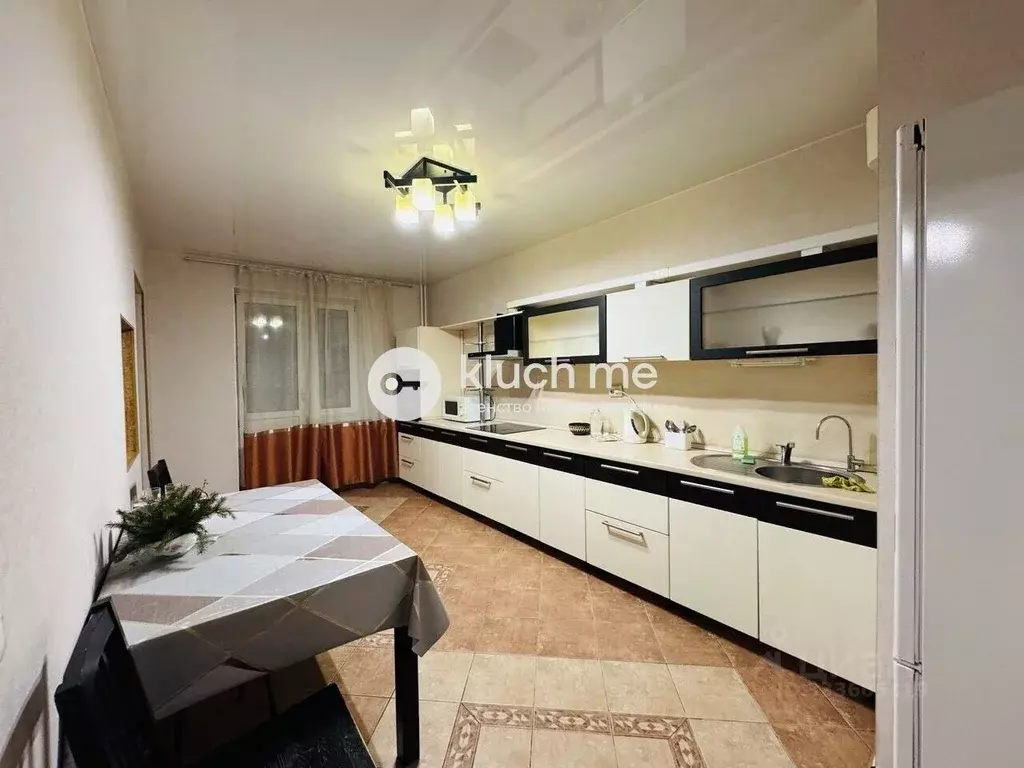 2-к кв. Татарстан, Казань Минская ул., 12 (68.8 м) - Фото 1