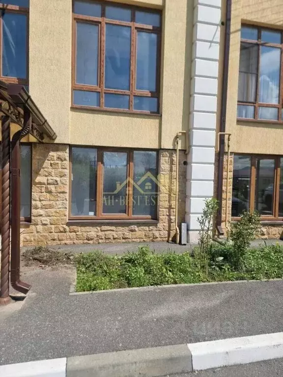 Помещение свободного назначения в Северная Осетия, Владикавказ ул. ... - Фото 1