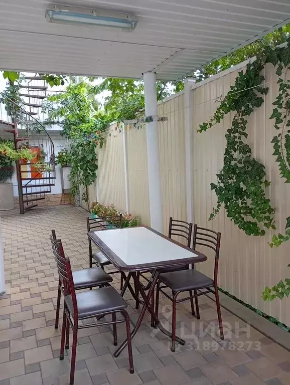 Комната Краснодарский край, Анапа ул. Самбурова, 210Б - Фото 1