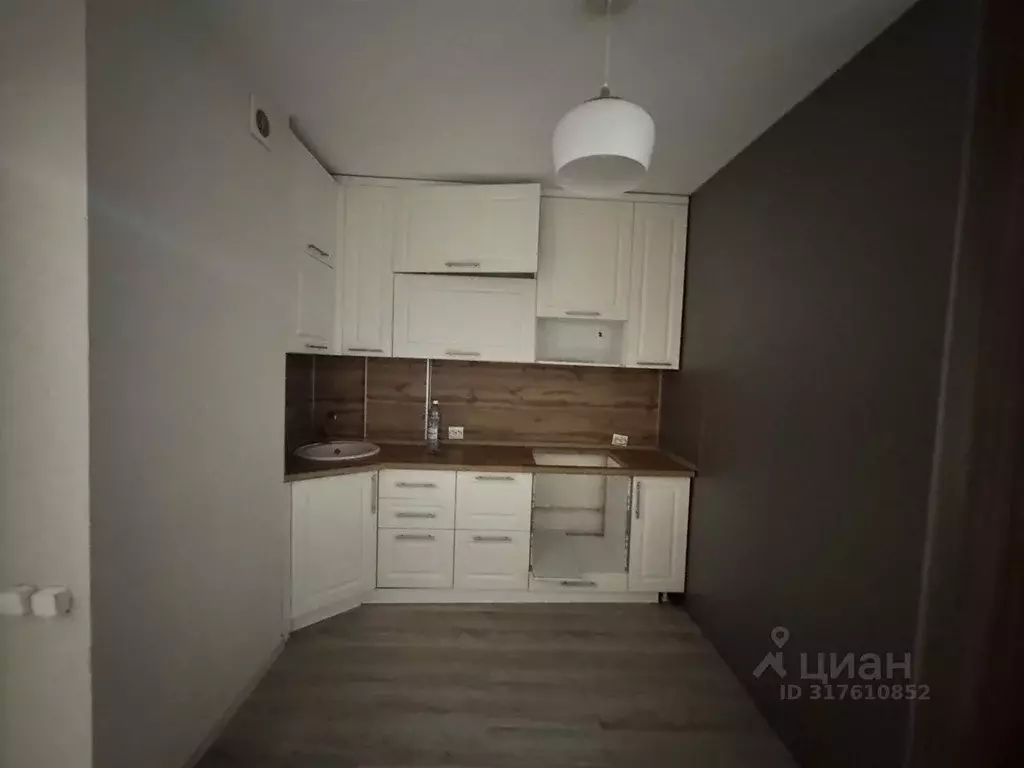 Студия Красноярский край, Красноярск Соколовская ул., 72 (28.0 м) - Фото 0