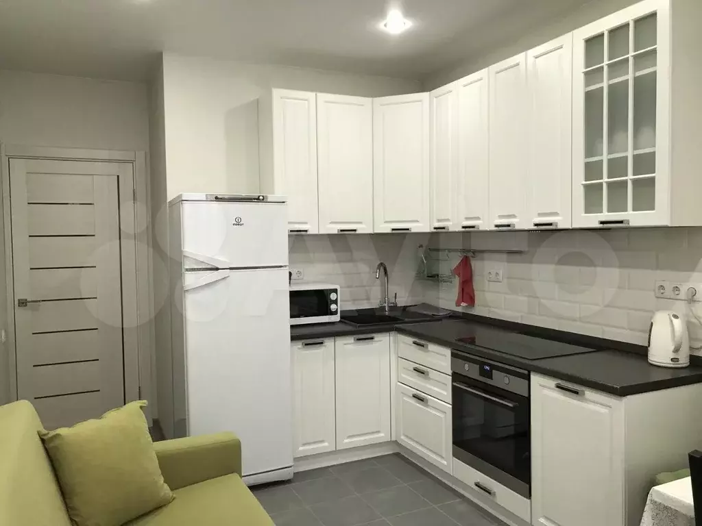 1-к. квартира, 40 м, 22/24 эт. - Фото 1