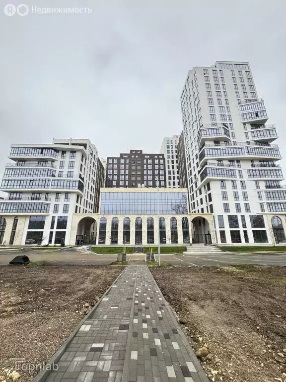 1-комнатная квартира: Нальчик, улица Кешокова, 1 (51.2 м) - Фото 1