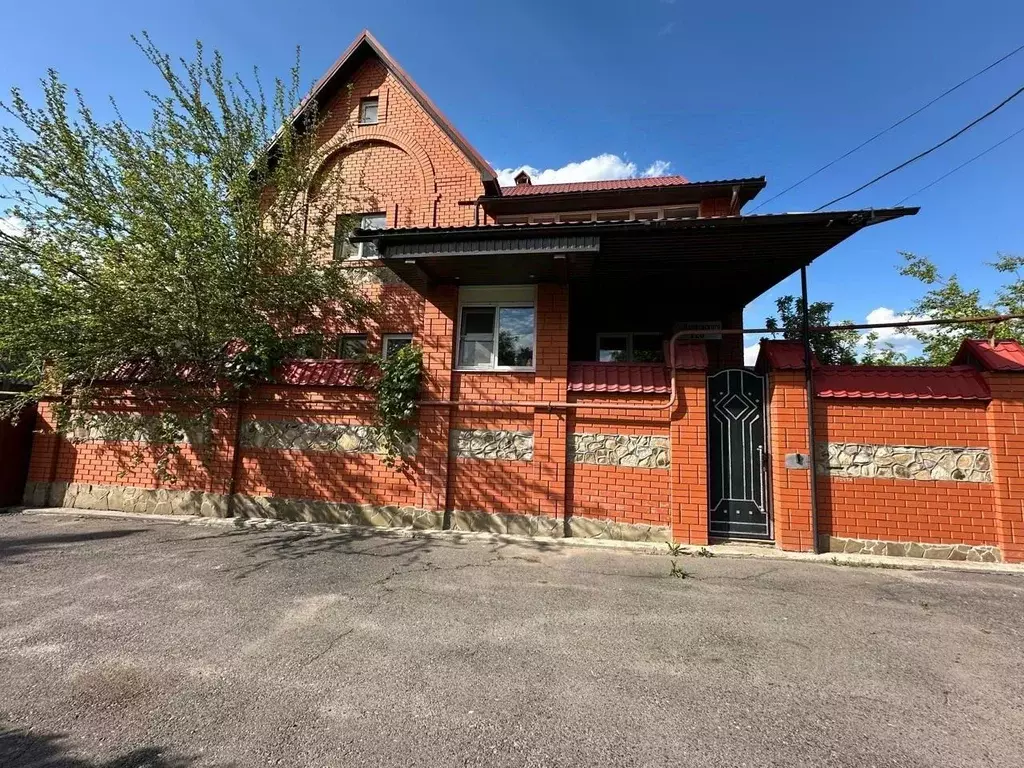 Дом в Курская область, Курск ул. Маяковского (366 м) - Фото 1