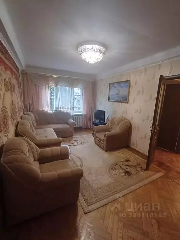 2-к кв. Крым, Симферополь просп. Кирова, 7А (42.0 м) - Фото 1