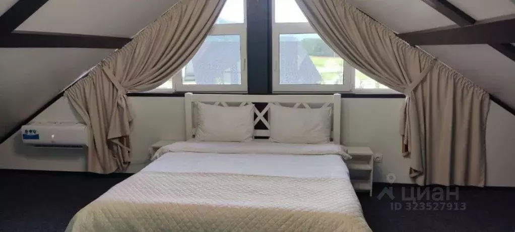 Дом в Алтай, Чемальский район, с. Чепош Чемальский тракт, 15-й км, ... - Фото 2