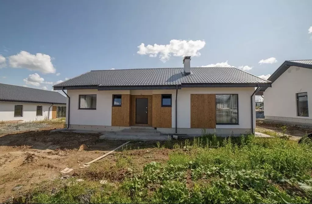 Дом в Свердловская область, Сысертский муниципальный округ, д. Малое ... - Фото 1