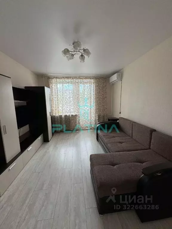 1-к кв. Татарстан, Казань ул. Тыныч, 8 (37.0 м) - Фото 2