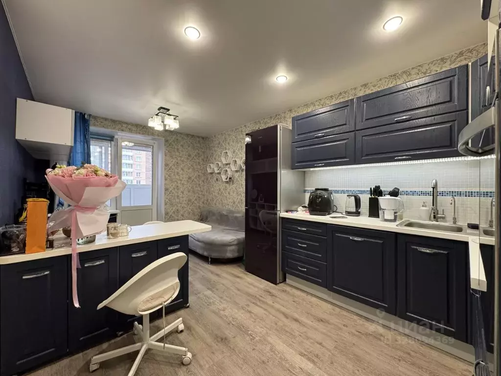 3-к кв. Санкт-Петербург, Санкт-Петербург, Кронштадт ул. ... - Фото 1