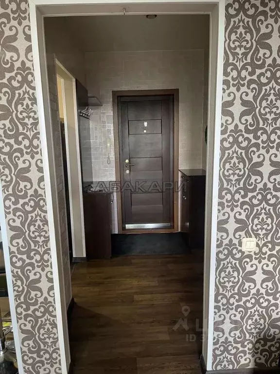2-к кв. Красноярский край, Красноярск Северный мкр, ул. Урванцева, 10 ... - Фото 0