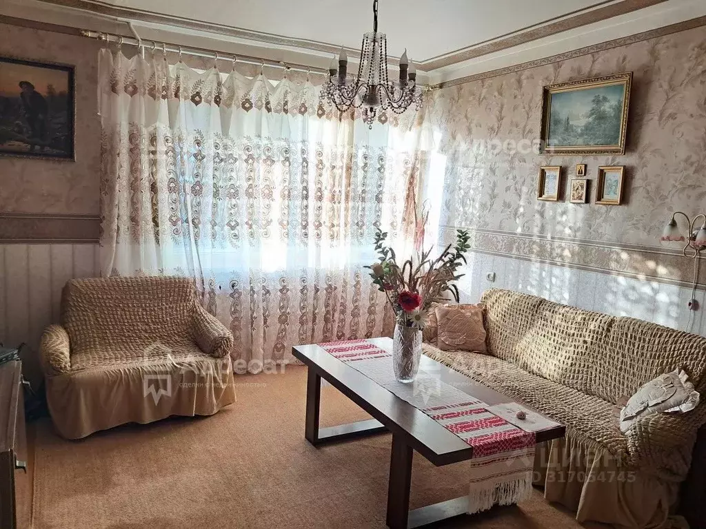 3-к кв. Волгоградская область, Волгоград ул. Панферова, 6 (63.0 м) - Фото 0