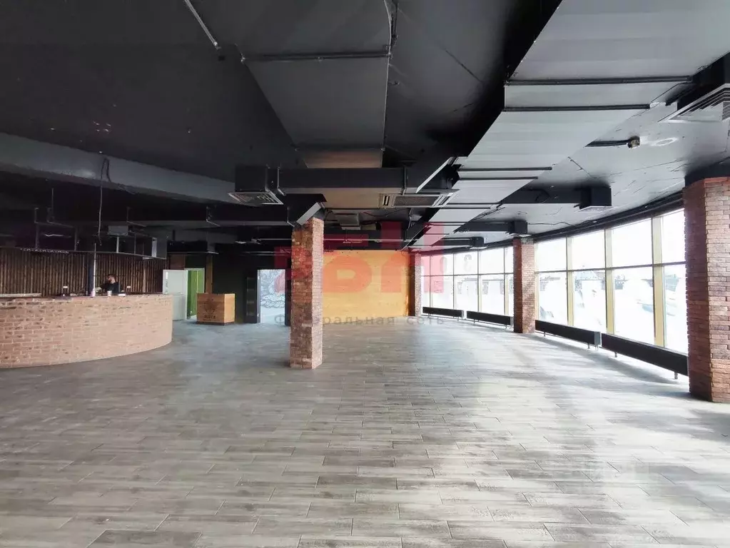 Помещение свободного назначения в Омская область, Омск ул. Гагарина, ... - Фото 1